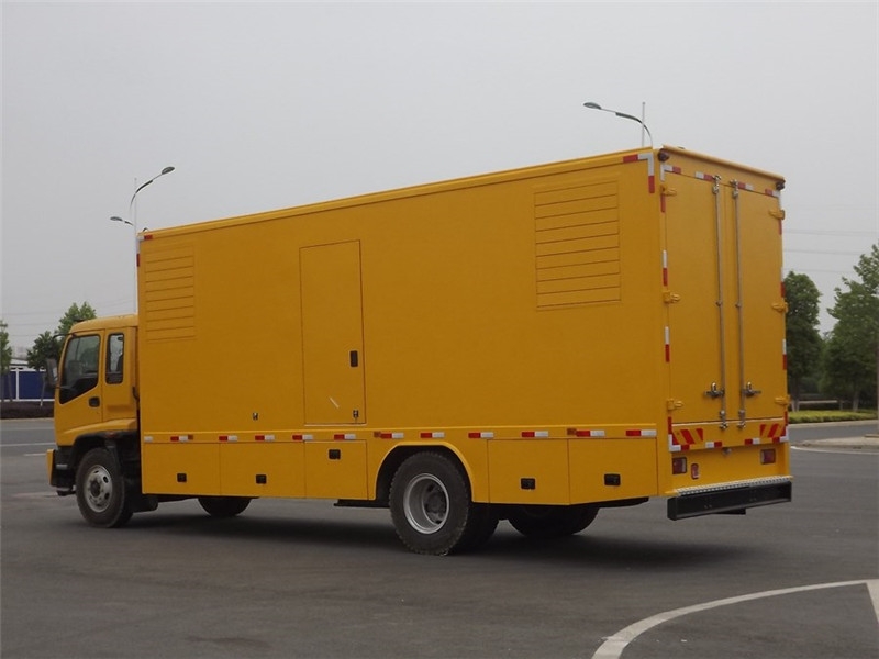 新兴发电车出租- 柴油发电机油箱怎么清洗