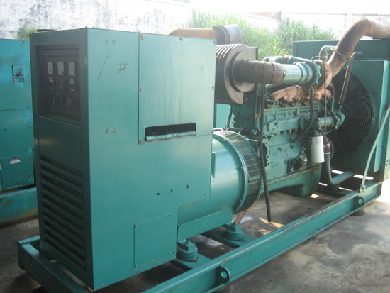 新兴租赁发电机- 发电机碳刷磨损的原因是什么